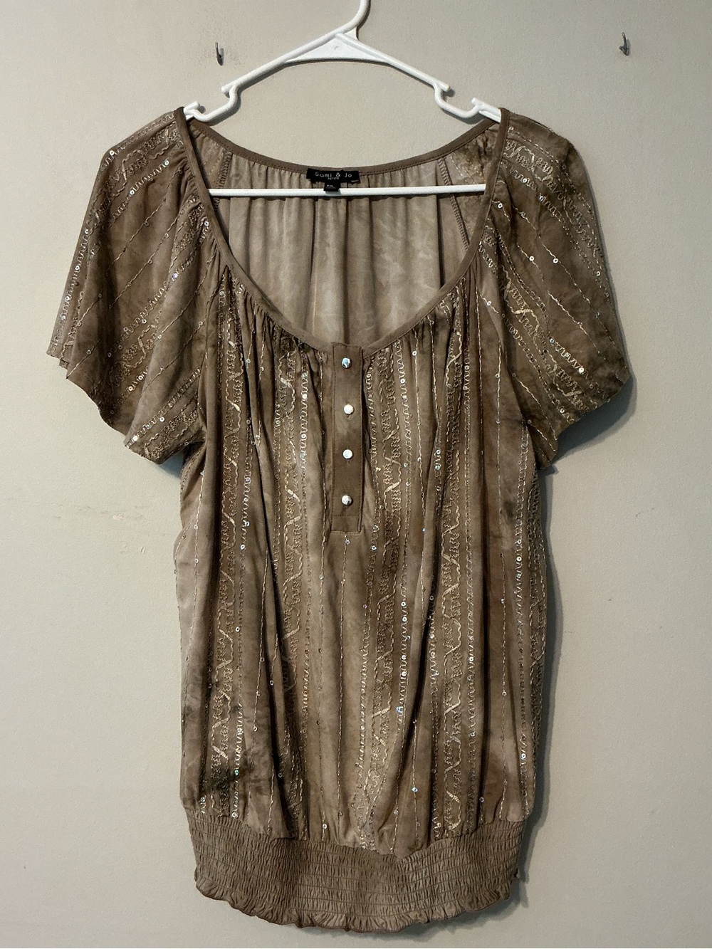 Sami & Jo Taupe Sequin-Accent Short Sleeve Blouse